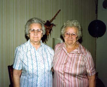 sisters Dena and Ida (Hirschkorn) Roller